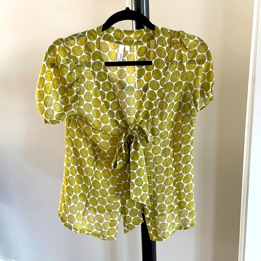 Fossil XS top